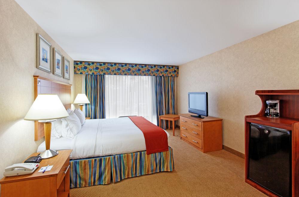 Holiday Inn Express Branford-New Haven By Ihg Buitenkant foto