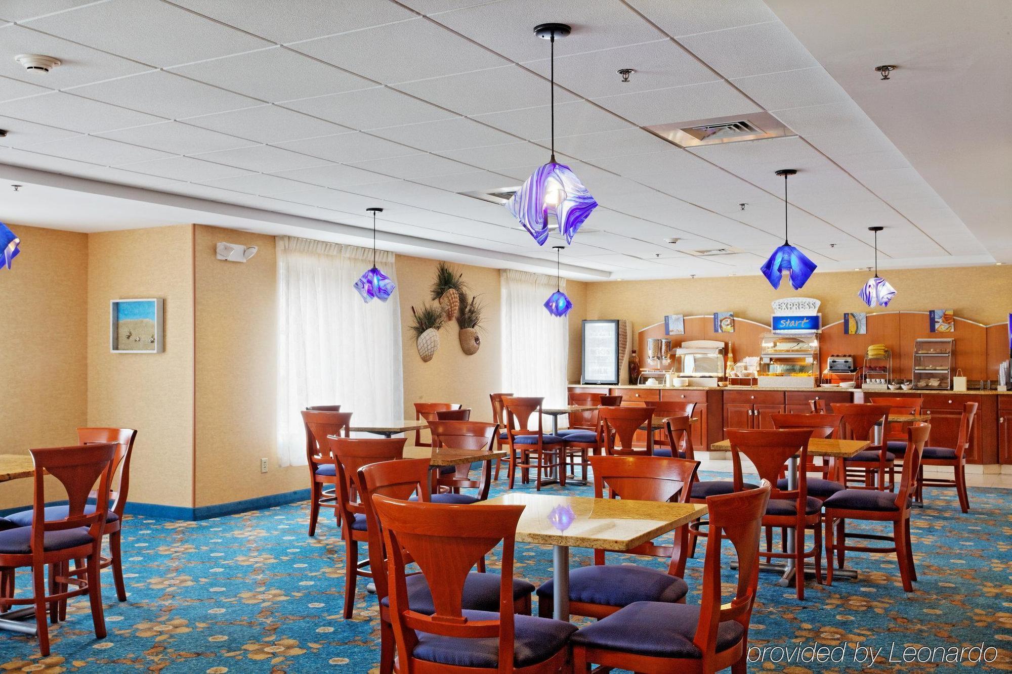 Holiday Inn Express Branford-New Haven By Ihg Restaurant foto