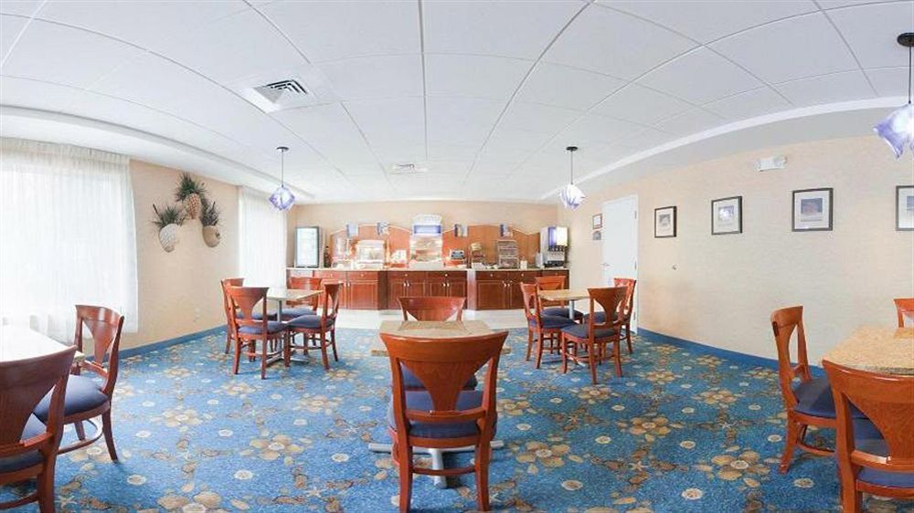 Holiday Inn Express Branford-New Haven By Ihg Buitenkant foto